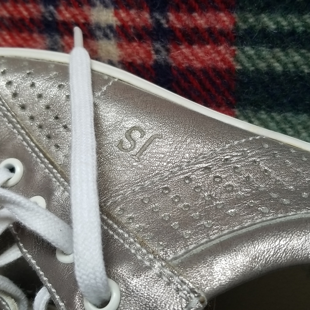 Josef Seibel Caspian Leather Sneakers Silver Size 38/ 7 - 7.5 - Picture 3 of 8